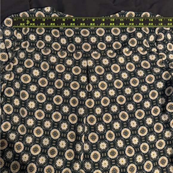 Alice Blue for Stitch Fix Forest Green Medallion Mandala print hi low blouse - Picture 6 of 6